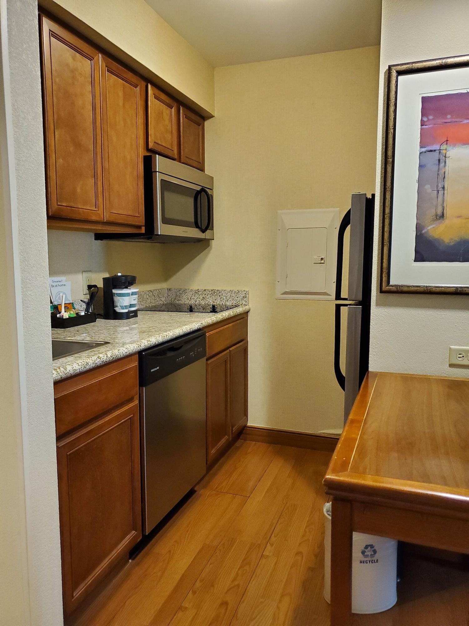Homewood Suites Laredo At Mall Del Norte Exterior photo